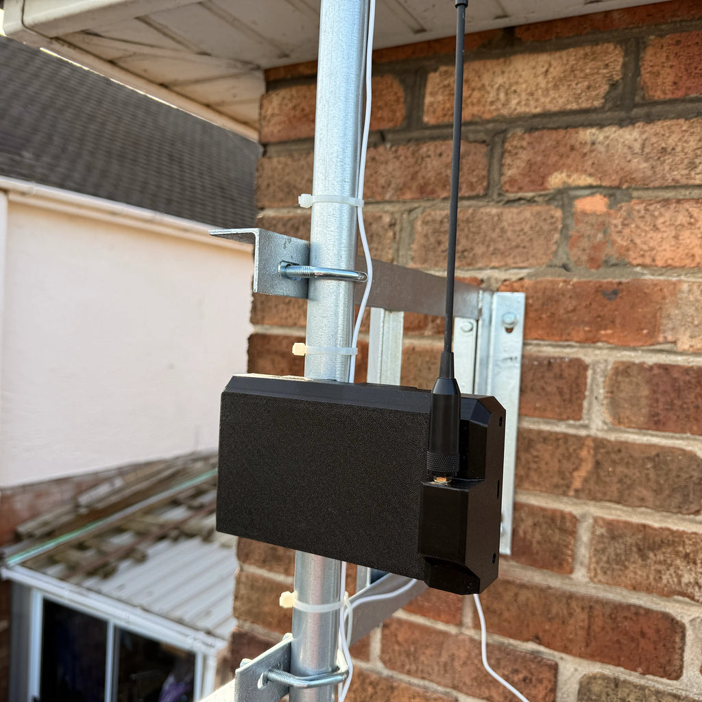 Hermes External LoRA RAKWireless Heltec Solar Node Enclosure for MeshCore and Meshtastic