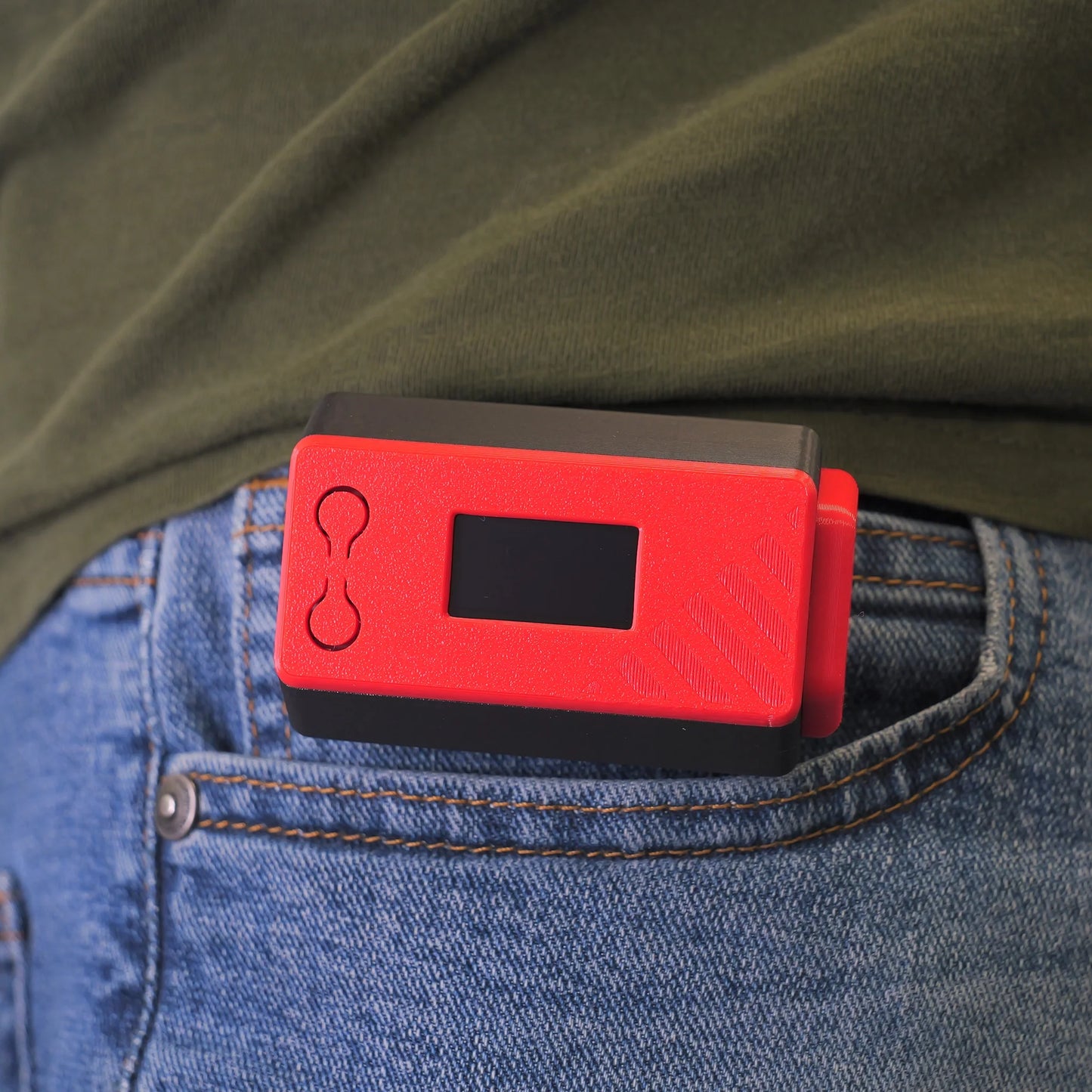 Nibbler Pocket - Tiny Meshtastic Powered Portable Node case with internal Antenna